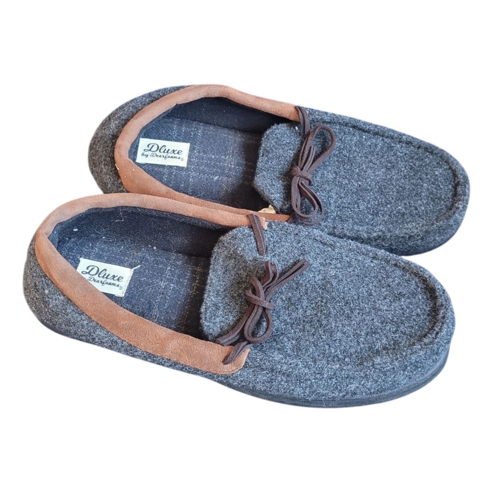 Dluxe by Dearfoams Men's Large Moccasin Slippers